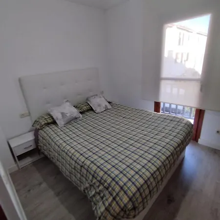Acogedor Adosado Con Piscina * Torredembarra